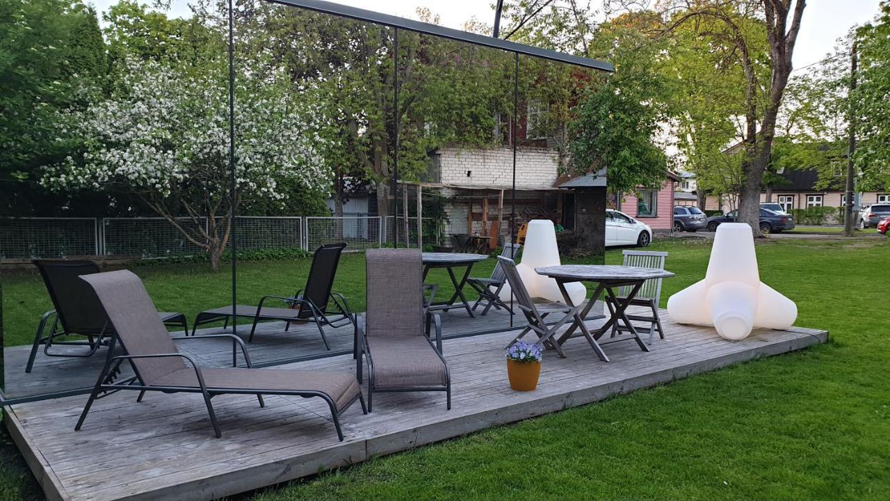 Mirror House Roosi 21 Villa Parnu Ngoại thất bức ảnh