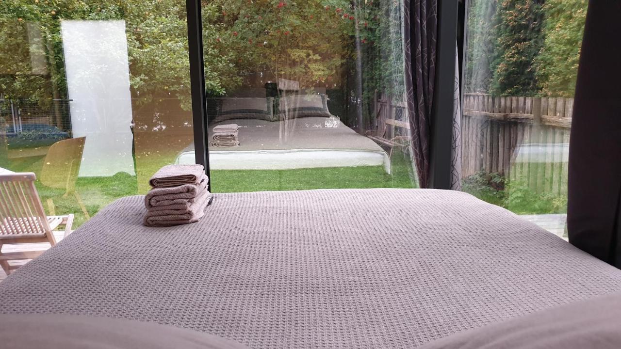Mirror House Roosi 21 Villa Parnu Ngoại thất bức ảnh